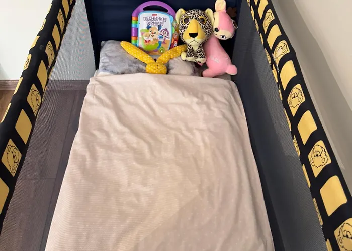 Cozy Place For Nights *