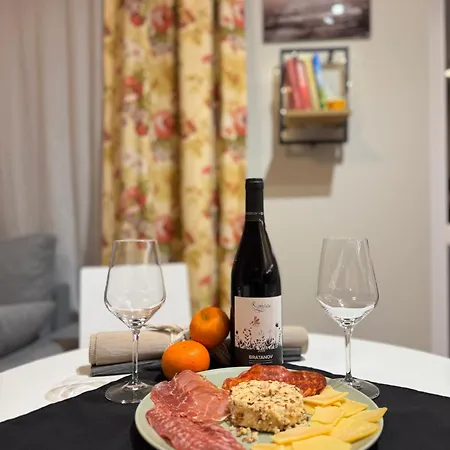 Appartamento Cozy Place For Nights *